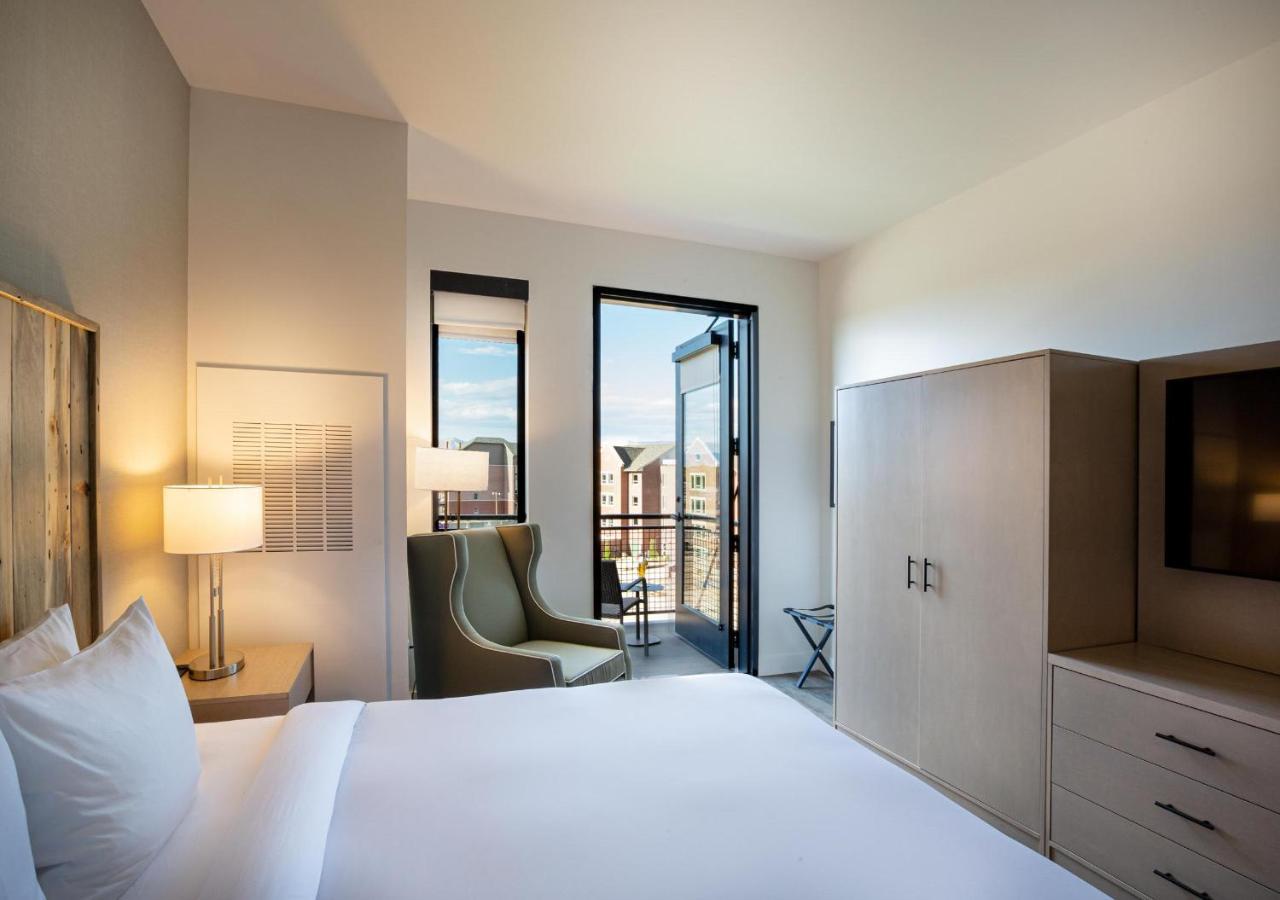 Hotel Maverick Гранд Джънкшън Екстериор снимка