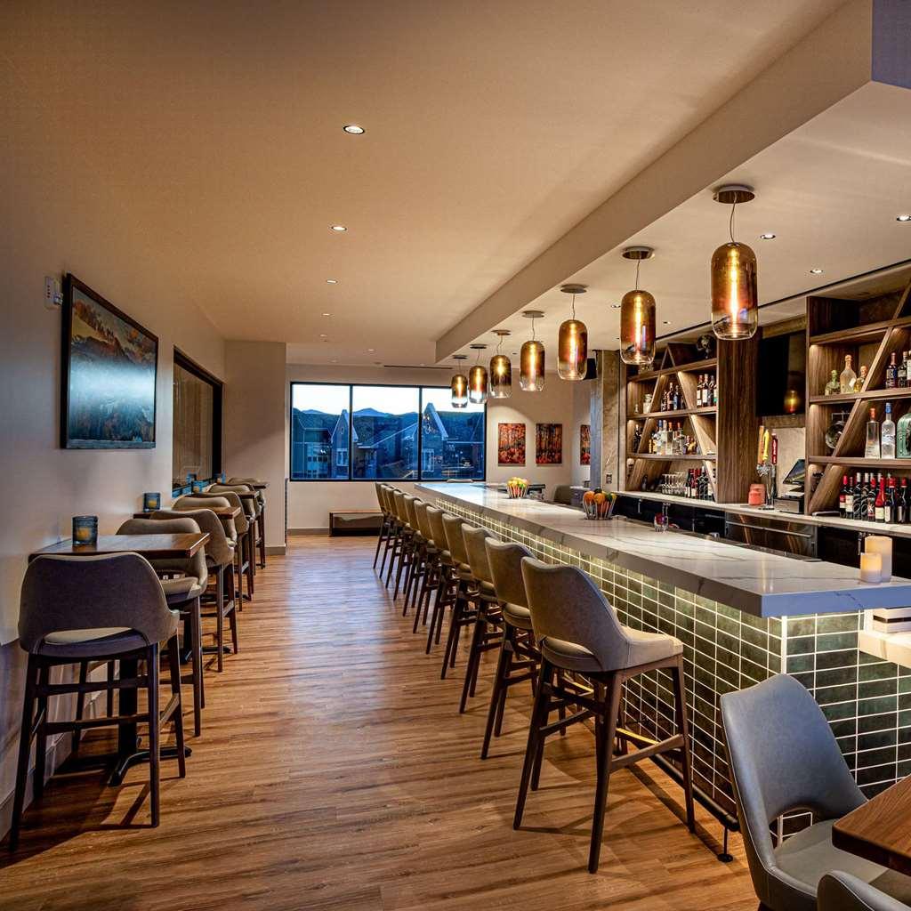 Hotel Maverick Гранд Джънкшън Ресторант снимка